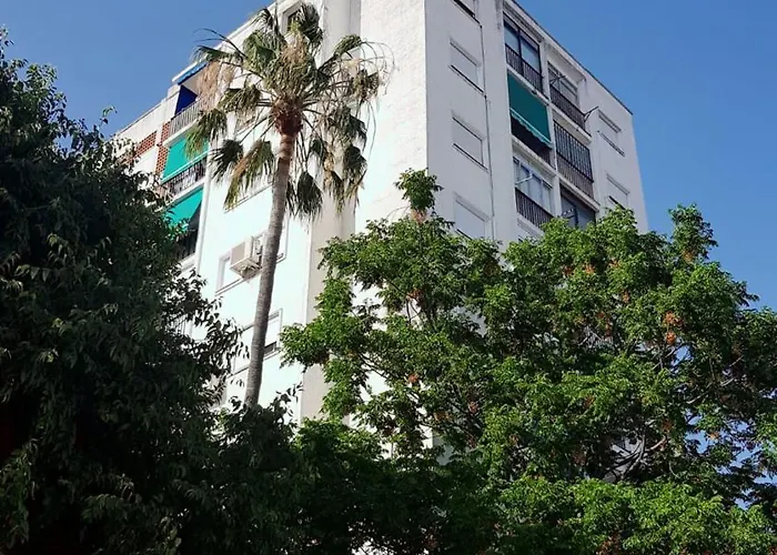 Lovely Double Bedroom For Women Only In Marbella Center * Marbellac